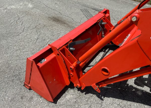 2018 Kubota L3901HST - Image 21
