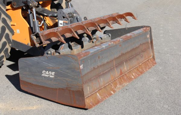 2017 Case 570N EP - Image 14