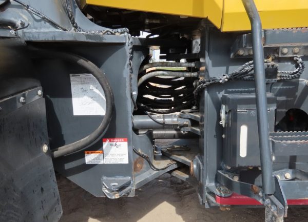 2018 Komatsu WA320-8 - Image 25