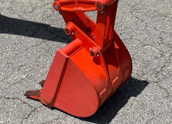 2018 Kubota L3901HST - Image 27