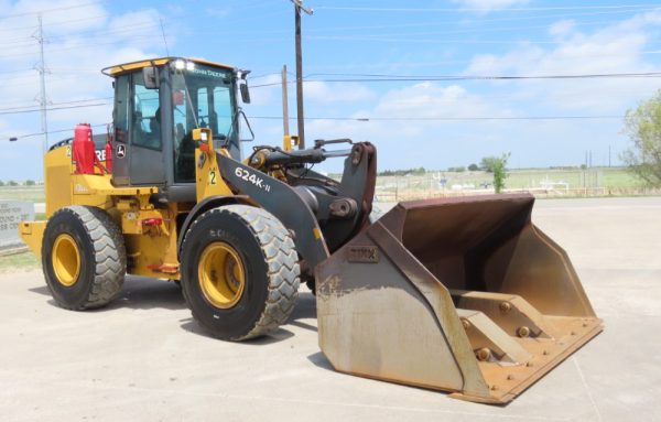 2017 John Deere 624K-II - Image 9