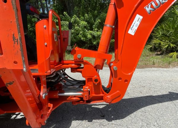2018 Kubota L3901HST - Image 29