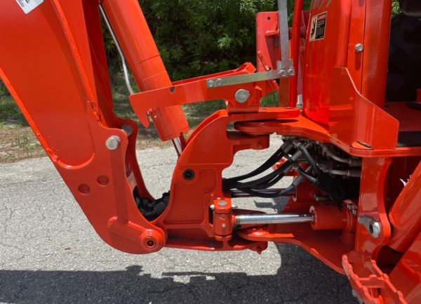 2018 Kubota L3901HST - Image 30