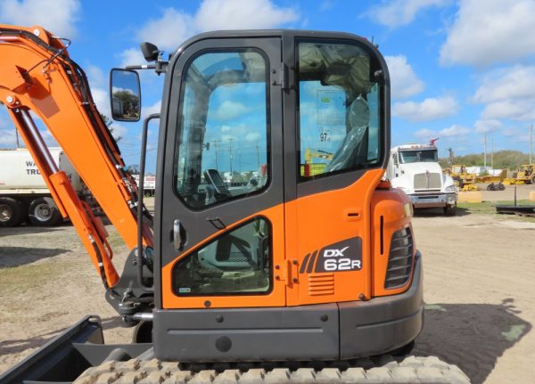 2021 Doosan DX62R-3 - Image 29