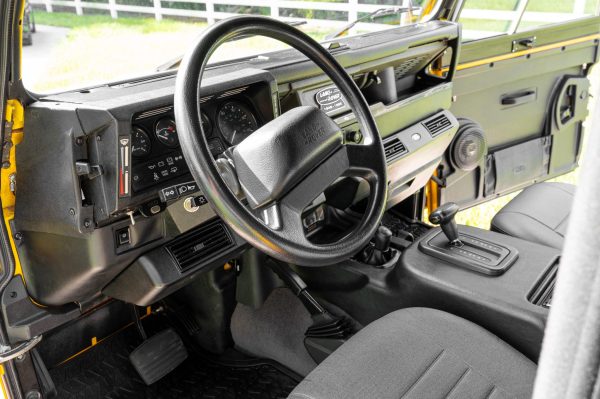 1997 Land Rover Defender 90 NAS - Image 33