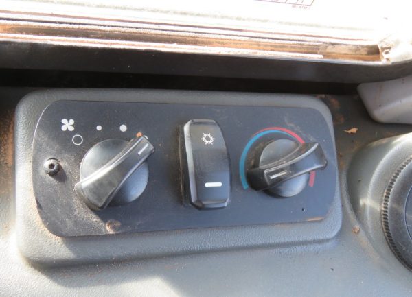 2016 Caterpillar 303.5E2 - Image 31