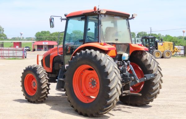 2017 Kubota M6S-111 - Image 5