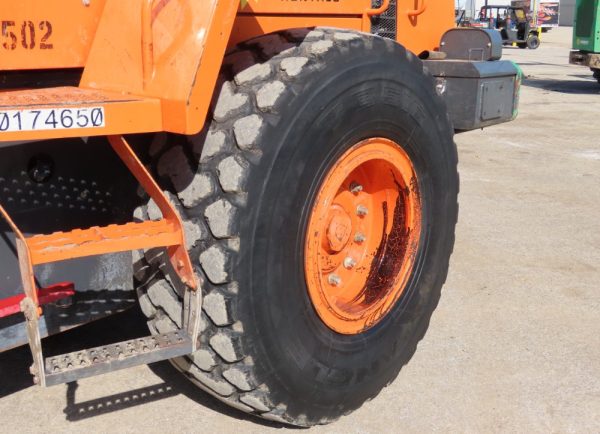 2016 Doosan DL220-5 - Image 2