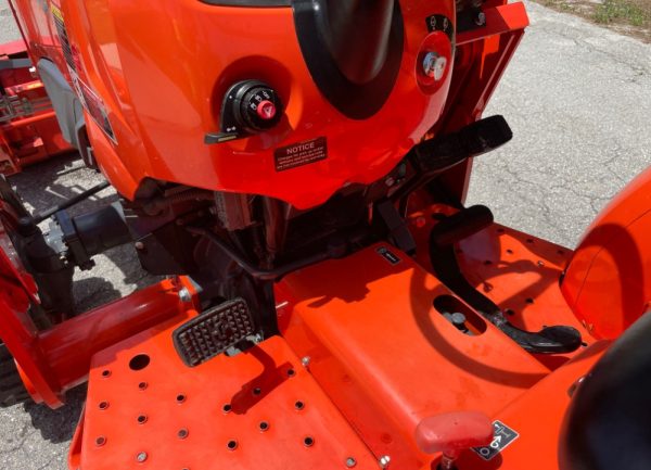 2018 Kubota L3901HST - Image 40
