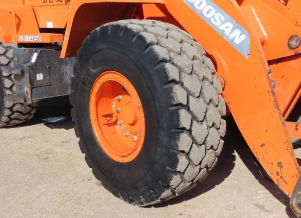 2016 Doosan DL220-5 - Image 3