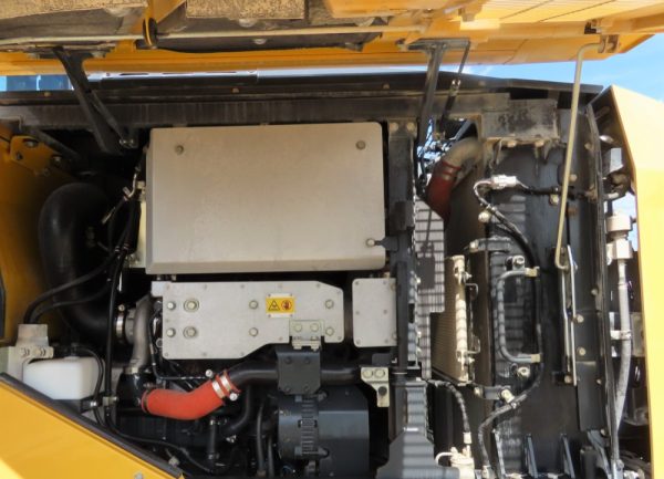 2018 Komatsu WA320-8 - Image 41