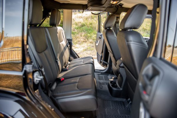 2018 Jeep Wrangler Unlimited Rubicon AEV JK350 - Image 24