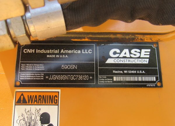 2016 Case 590 Super N - Image 2
