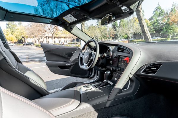 2019 Chevrolet Corvette Z06 - Image 32