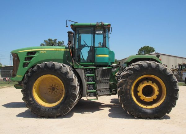 2011 John Deere 9630 - Image 2