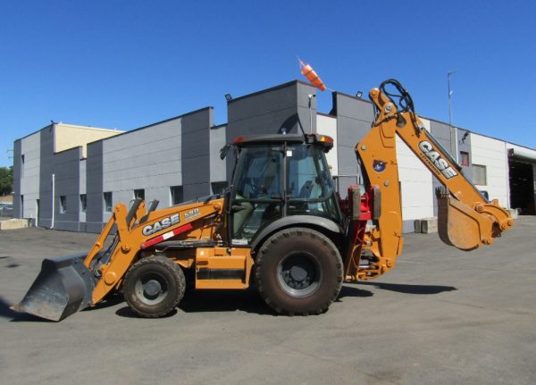 2016 Case 590 Super N - Image 7