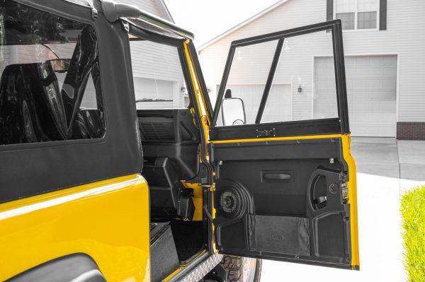 1997 Land Rover Defender 90 NAS - Image 44