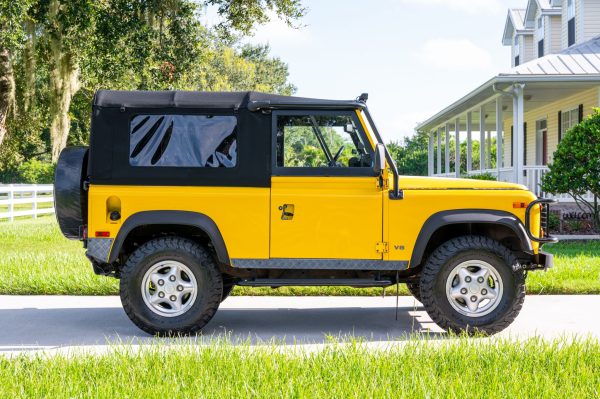 1997 Land Rover Defender 90 NAS - Image 14