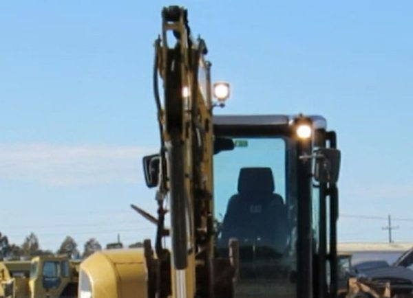 2018 Caterpillar 305.5E2 CR - Image 16