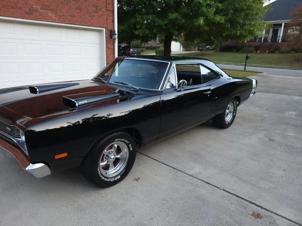 1969 Dodge Coronet - Image 4