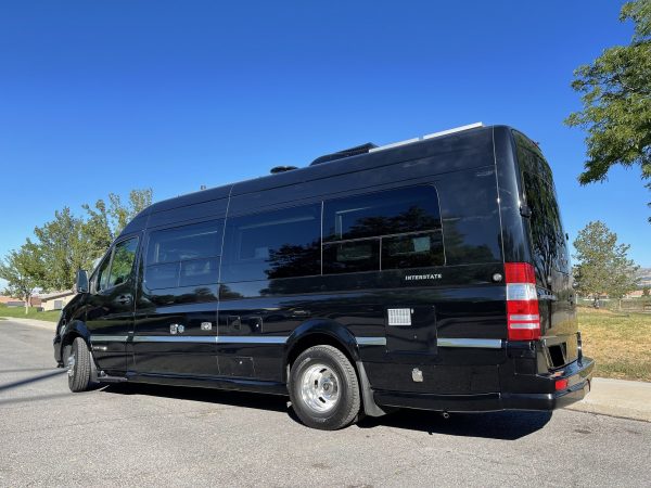 2015 Airstream Interstate 3500 Lounge EXT - Image 4