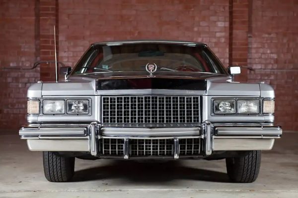 1976 Cadillac Mirage - Image 15
