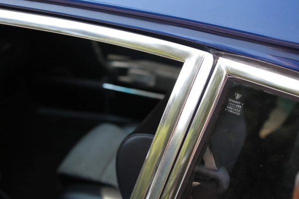 1970 Porsche 911S Coupe - Image 10