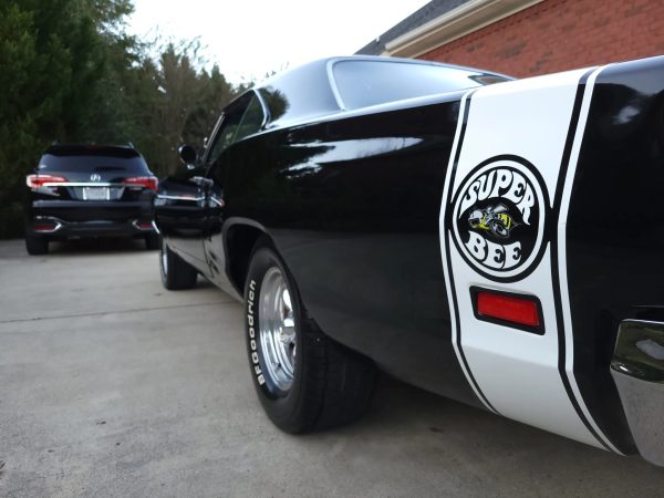 1969 Dodge Coronet - Image 9