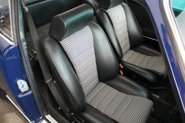 1970 Porsche 911S Coupe - Image 14