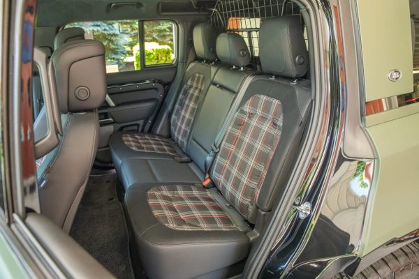 2022 Land Rover Defender 110 - Image 29
