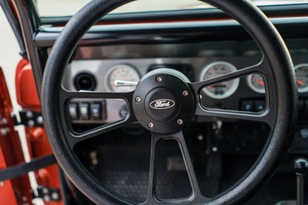 1973 Ford Bronco 351 - Image 2