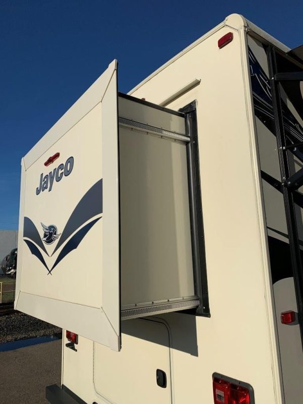 2016 Jayco Greyhawk 29ME - Image 11