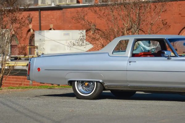 1976 Cadillac Mirage - Image 3