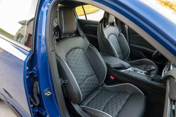 2022 Cadillac CT5-V Blackwing - Image 37