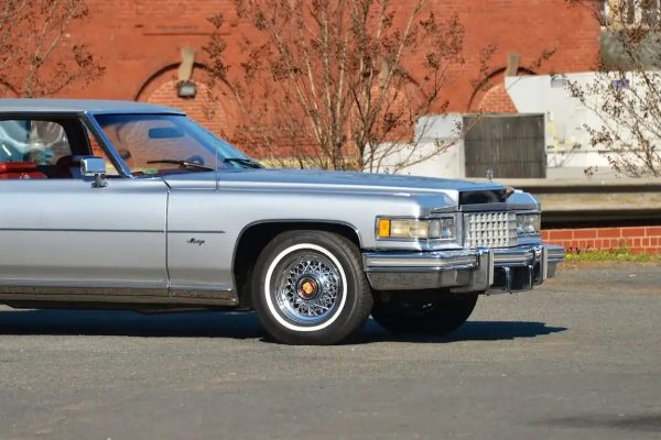 1976 Cadillac Mirage - Image 5