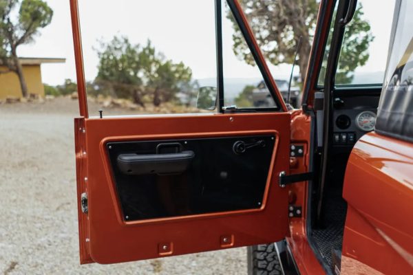 1973 Ford Bronco 351 - Image 6