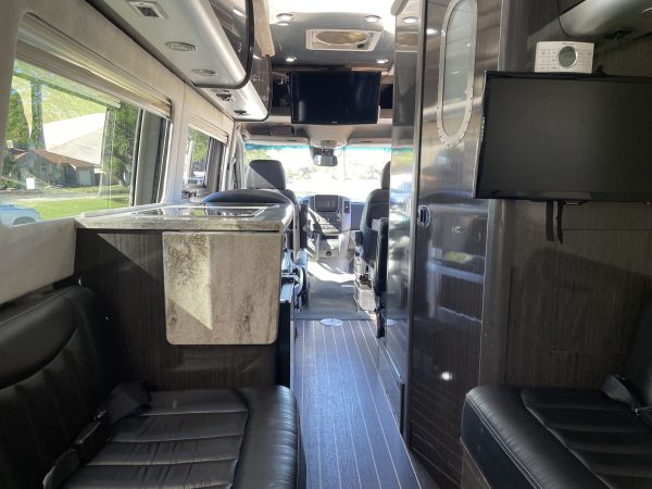 2015 Airstream Interstate 3500 Lounge EXT - Image 29
