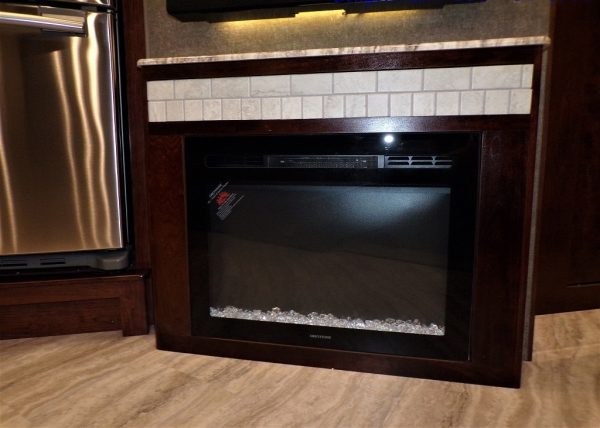 2019 Fleetwood Bounder 35K - Image 30