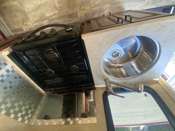 2015 Forest River Solera 24R - Image 40