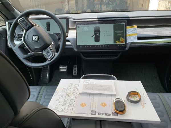 2023 Rivian R1S Launch Edition - Image 5