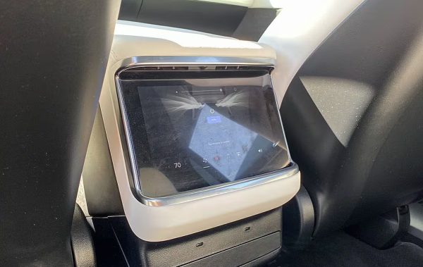 2022 Tesla Model X Plaid - Image 42