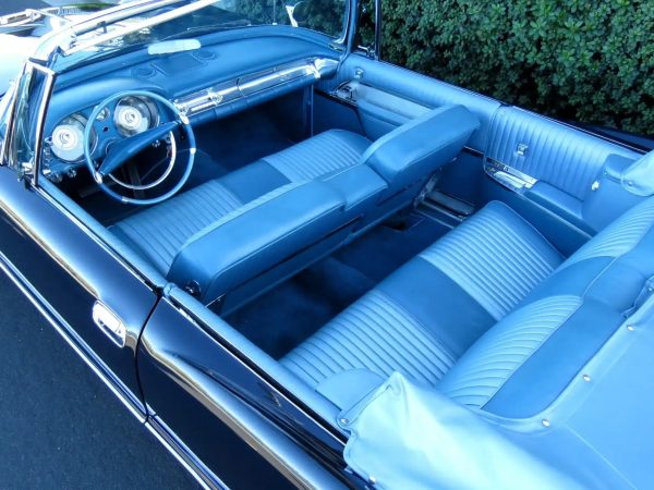 1957 Chrysler Imperial Crown - Image 3