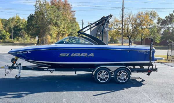 2011 Supra 22 SSV - Image 10