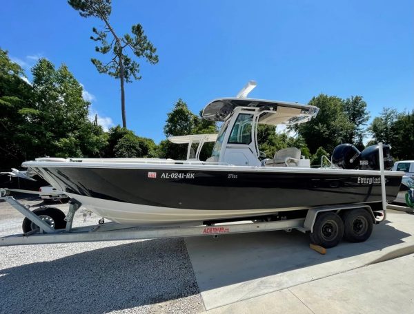 2017 Everglades 273 CC - Image 2