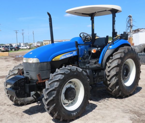 2013 New Holland TD5040 - Image 9