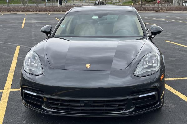 2020 Porsche Panamera 4 - Image 4