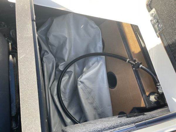 2020 Malibu Boats 25 LSV - Image 13