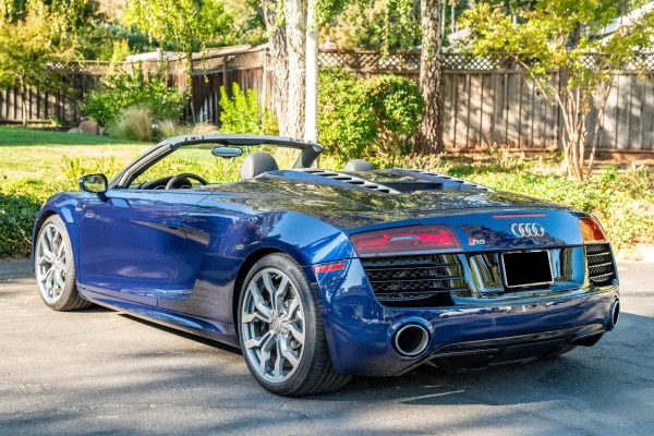 2014 Audi R8 V10 Spyder - Image 4