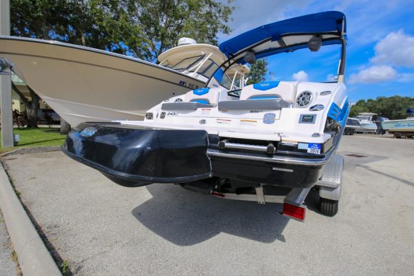 2017 Chaparral Vortex 2430 VRX - Image 3
