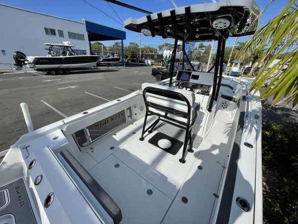 2018 Blackfin 242CC - Image 11